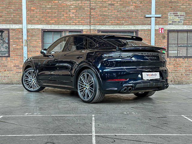 Porsche cayenne coupe turbo s e-hybrid 4.0 v8 -techart carbon- 680pk 2020 (origineel-nl), j-707-rt - afbeelding 7 van  70