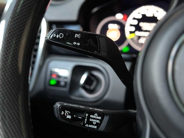 Porsche cayenne coupe turbo s e-hybrid 4.0 v8 -techart carbon- 680pk 2020 (origineel-nl), j-707-rt - afbeelding 25 van  70