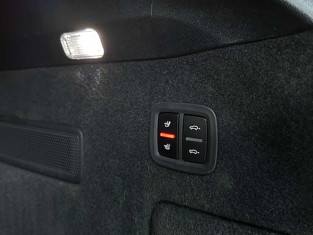 Porsche cayenne coupe turbo s e-hybrid 4.0 v8 -techart carbon- 680pk 2020 (origineel-nl), j-707-rt - afbeelding 53 van  70