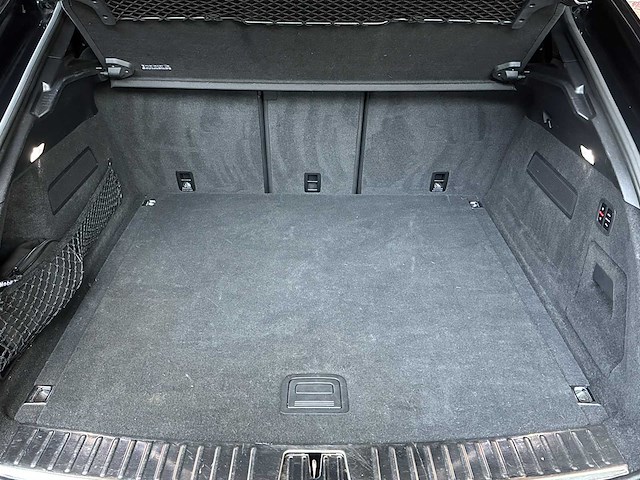 Porsche cayenne coupe turbo s e-hybrid 4.0 v8 -techart carbon- 680pk 2020 (origineel-nl), j-707-rt - afbeelding 51 van  70