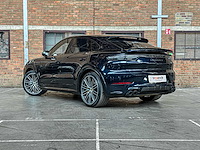 Porsche cayenne coupe turbo s e-hybrid 4.0 v8 -techart carbon- 680pk 2020 (origineel-nl), j-707-rt - afbeelding 3 van  54