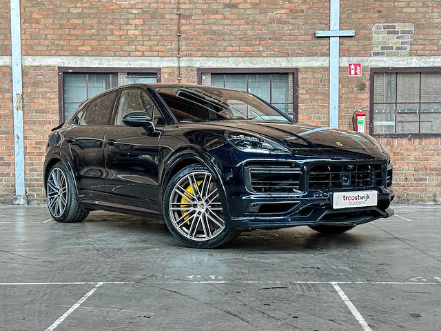 Porsche cayenne coupe turbo s e-hybrid 4.0 v8 -techart carbon- 680pk 2020 (origineel-nl), j-707-rt - afbeelding 30 van  54