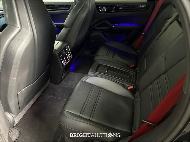 Porsche cayenne e-hybrid platinum edition 3.0 476pk 2022 (origineel-nl), p-588-zv - afbeelding 9 van  54