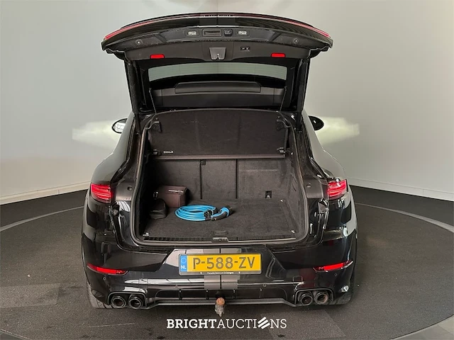 Porsche cayenne e-hybrid platinum edition 3.0 476pk 2022 (origineel-nl), p-588-zv - afbeelding 35 van  54