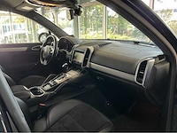Porsche cayenne gts 4.8 v8 | pure kracht, sportiev en luxe 2012 ntw auto 420 pk - afbeelding 7 van  15