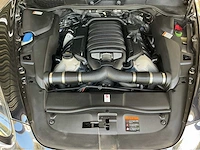 Porsche cayenne gts 4.8 v8 | pure kracht, sportiev en luxe 2012 ntw auto 420 pk - afbeelding 14 van  15