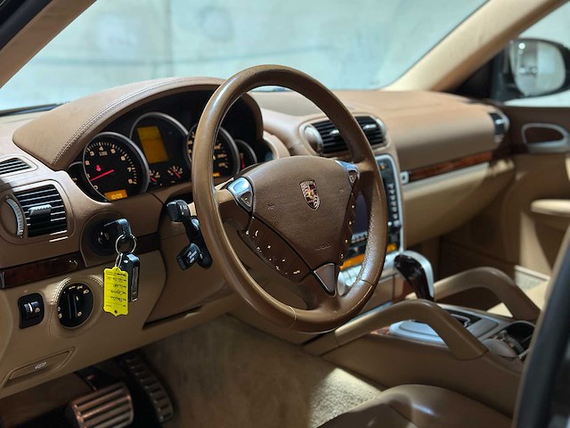 Porsche cayenne s 4.5 v8 340pk 2006, 96-tg-zv youngtimer - afbeelding 10 van  48
