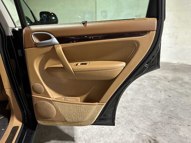 Porsche cayenne s 4.5 v8 340pk 2006, 96-tg-zv youngtimer - afbeelding 32 van  48