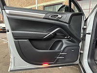 Porsche cayenne s 4.8 v8 sport-chrono 400pk 2013, jp-842-t - afbeelding 29 van  50