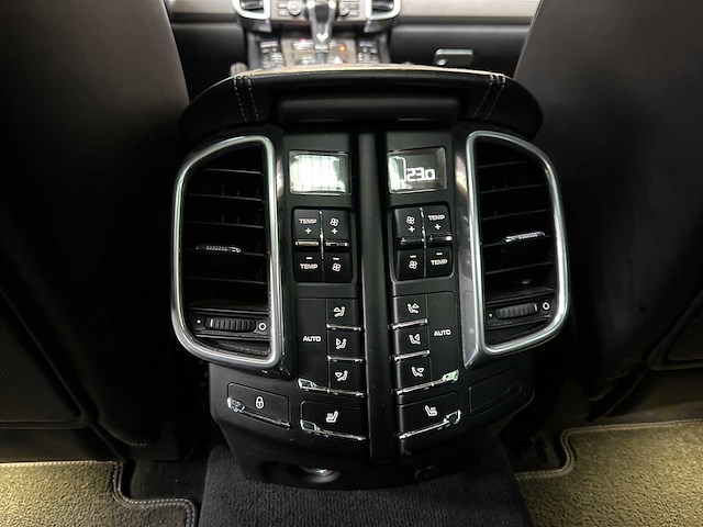 Porsche cayenne s 4.8 v8 sport-chrono 400pk 2013, jp-842-t - afbeelding 32 van  50