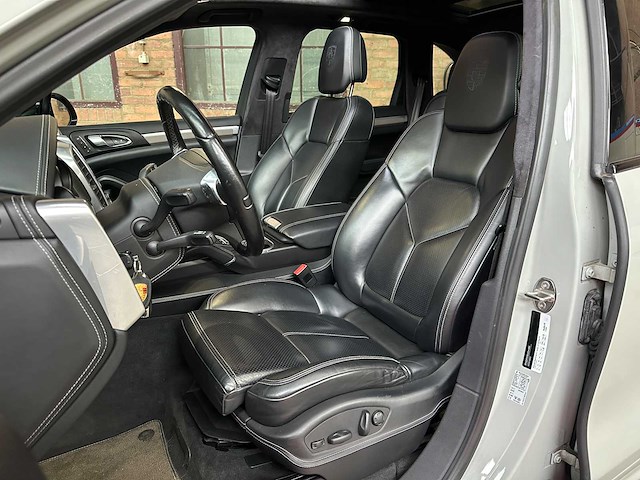 Porsche cayenne s 4.8 v8 sport-chrono 400pk 2013, jp-842-t - afbeelding 41 van  50