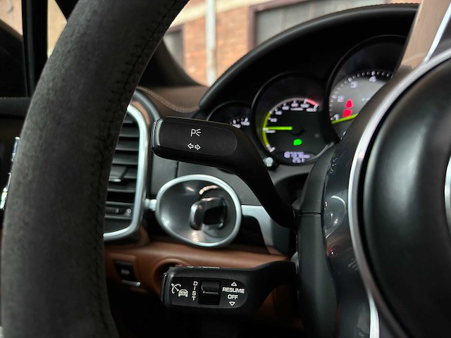 Porsche cayenne s e-hybrid 3.0 v6 416pk 2015, hb-194-d - afbeelding 16 van  47