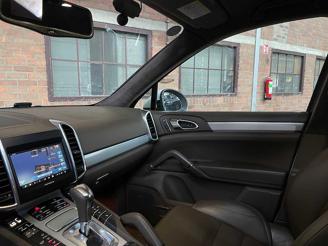 Porsche cayenne turbo 4.8 v8 500hp 2013 oem sport design 500pk 2013 - afbeelding 11 van  45