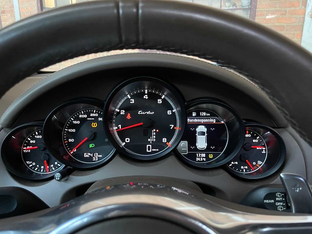 Porsche cayenne turbo 4.8 v8 500hp 2013 oem sport design 500pk 2013 - afbeelding 16 van  45