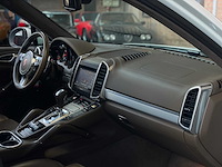 Porsche cayenne turbo 4.8 v8 500hp 2013 oem sport design 500pk 2013 - afbeelding 31 van  45