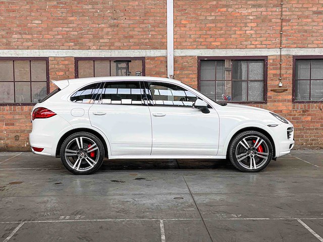 Porsche cayenne turbo 4.8 v8 500hp 2013 oem sport design 500pk 2013 - afbeelding 45 van  45