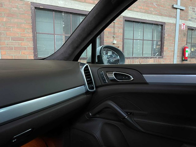 Porsche cayenne turbo 4.8 v8 500hp 2013 oem sport design 500pk 2013 - afbeelding 20 van  45