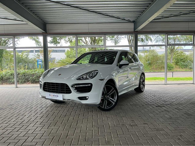 Porsche cayenne turbo 4.8 v8 500hp 2013 sport design 500pk 2013 btw auto - afbeelding 1 van  49