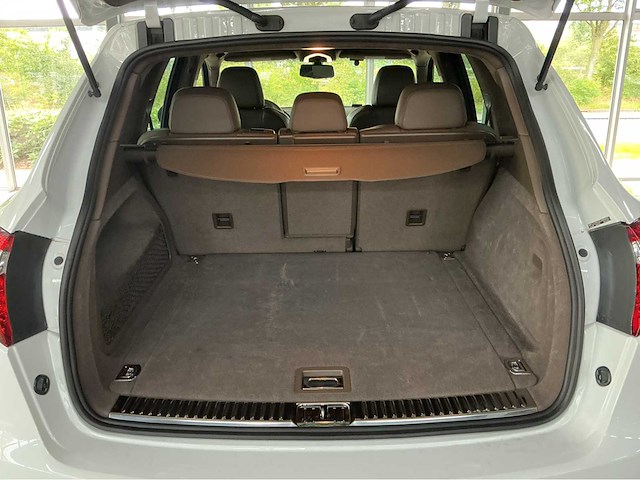 Porsche cayenne turbo 4.8 v8 500hp 2013 sport design 500pk 2013 btw auto - afbeelding 28 van  49