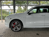 Porsche cayenne turbo 4.8 v8 500hp 2013 sport design 500pk 2013 btw auto - afbeelding 45 van  49