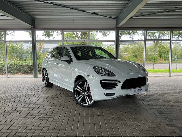 Porsche cayenne turbo 4.8 v8 500hp 2013 sport design 500pk 2013 btw auto - afbeelding 23 van  49