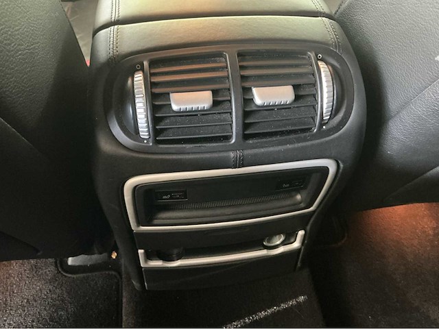 Porsche cayenne turbo 4.8 v8 500pk 2009 youngtimer hvf-20-f - afbeelding 20 van  32