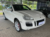 Porsche cayenne turbo 4.8 v8 500pk 2009 youngtimer hvf-20-f - afbeelding 4 van  4