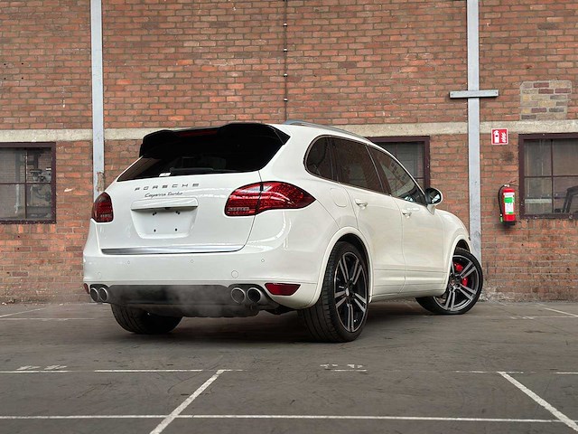 Porsche cayenne turbo 4.8 v8 500pk 2010 38.000km! - afbeelding 2 van  54