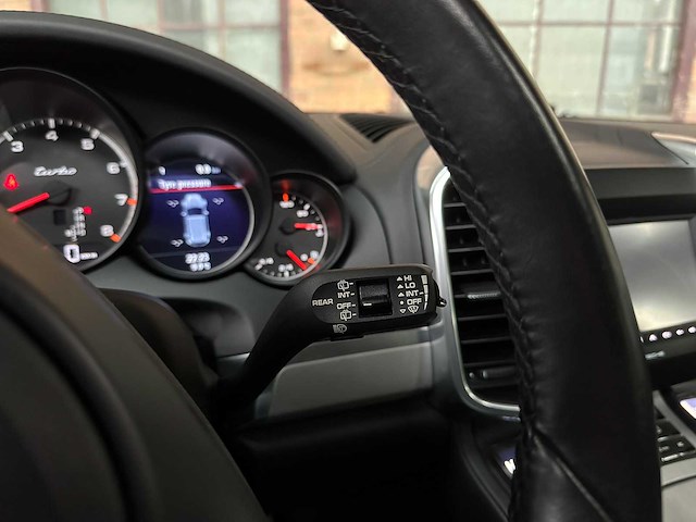 Porsche cayenne turbo 4.8 v8 500pk 2010 38.000km! - afbeelding 26 van  54