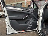 Porsche cayenne turbo 4.8 v8 500pk 2010 38.000km! - afbeelding 35 van  54
