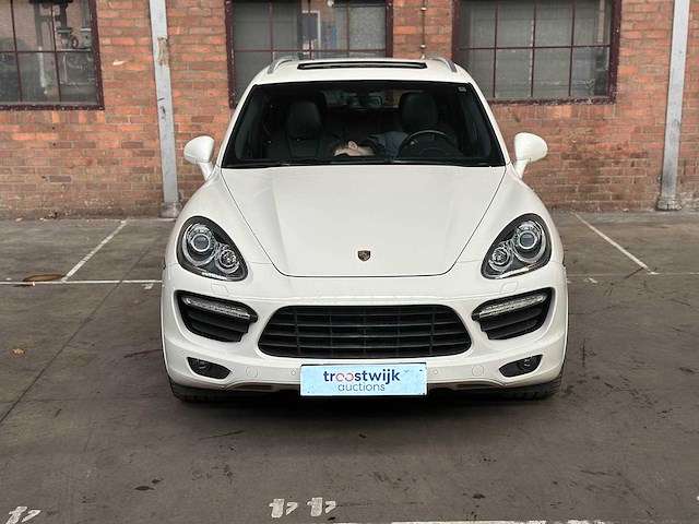 Porsche cayenne turbo 4.8 v8 500pk 2010 38.000km! - afbeelding 51 van  54
