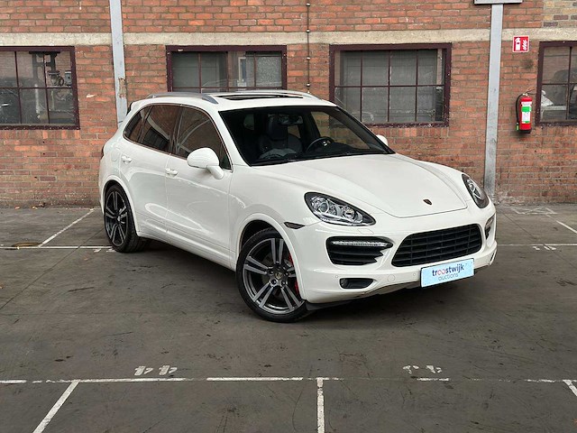 Porsche cayenne turbo 4.8 v8 500pk 2010 38.000km! - afbeelding 53 van  54