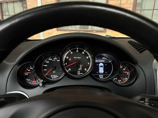Porsche cayenne turbo 4.8 v8 500pk 2010 38.000km! - afbeelding 27 van  54