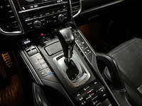 Porsche cayenne turbo 4.8 v8 500pk 2010, jf-108-d - afbeelding 25 van  57