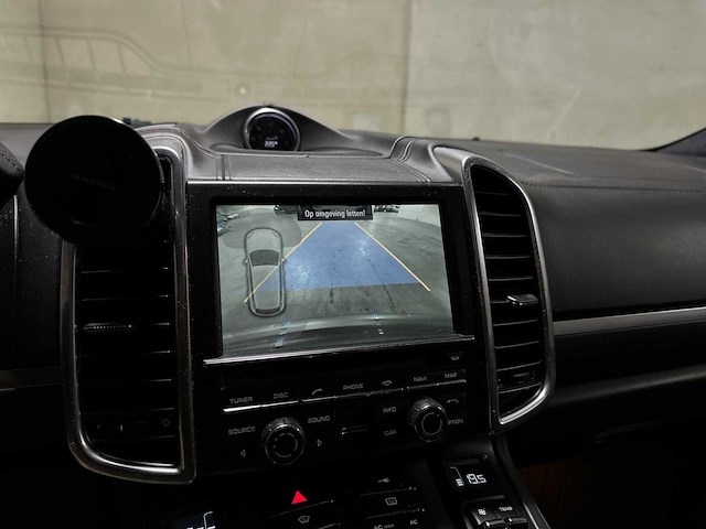 Porsche cayenne turbo 4.8 v8 500pk 2010, jf-108-d - afbeelding 27 van  57