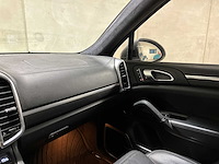 Porsche cayenne turbo 4.8 v8 500pk 2010, jf-108-d - afbeelding 29 van  57