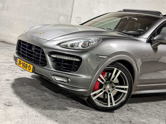 Porsche cayenne turbo 4.8 v8 500pk 2010, jf-108-d - afbeelding 45 van  57