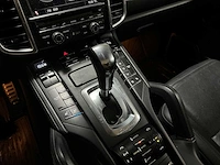 Porsche cayenne turbo 4.8 v8 500pk 2010, jf-108-d - afbeelding 30 van  57