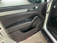 Porsche cayenne turbo 4.8 v8 500pk 2012 70.000km - afbeelding 4 van  10