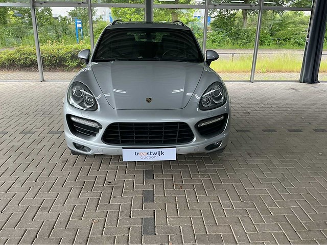 Porsche cayenne turbo 4.8 v8 500pk 2012 70.000km - afbeelding 8 van  10