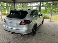 Porsche cayenne turbo 4.8 v8 500pk 2012 70.000km - afbeelding 9 van  10