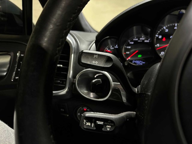 Porsche cayenne turbo 4.8 v8 500pk 2012, 8-sgb-44 - afbeelding 18 van  53