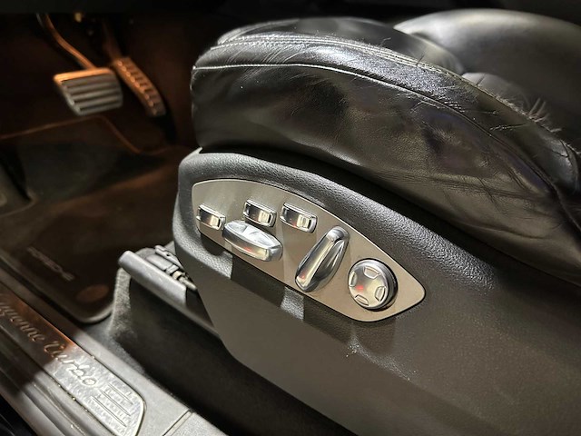 Porsche cayenne turbo 4.8 v8 500pk 2012, 8-sgb-44 - afbeelding 30 van  53