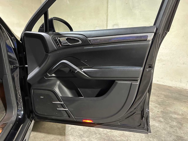 Porsche cayenne turbo 4.8 v8 500pk 2012, 8-sgb-44 - afbeelding 42 van  53