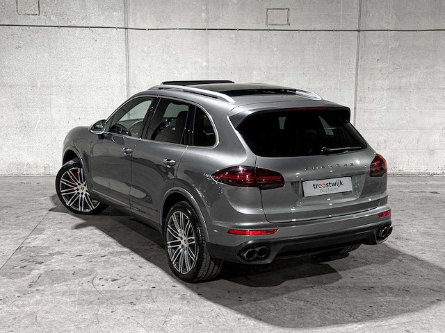 Porsche cayenne turbo 4.8 v8 520pk 2017 sport-chrono - afbeelding 6 van  44