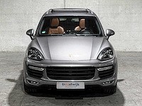 Porsche cayenne turbo 4.8 v8 520pk 2017 sport-chrono - afbeelding 40 van  44
