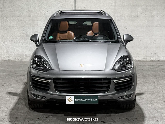 Porsche cayenne turbo 4.8 v8 520pk 2017 sport-chrono - afbeelding 39 van  43