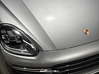 Porsche cayenne turbo 4.8 v8 520pk 2017 sport-chrono - afbeelding 40 van  43
