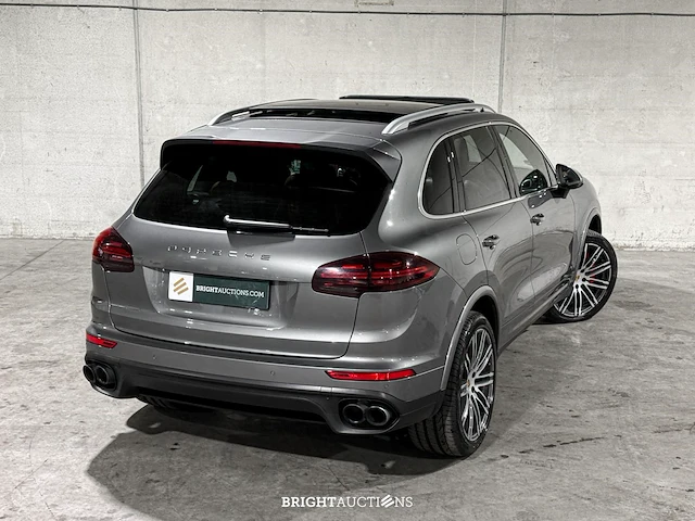 Porsche cayenne turbo 4.8 v8 520pk 2017 sport-chrono - afbeelding 43 van  43