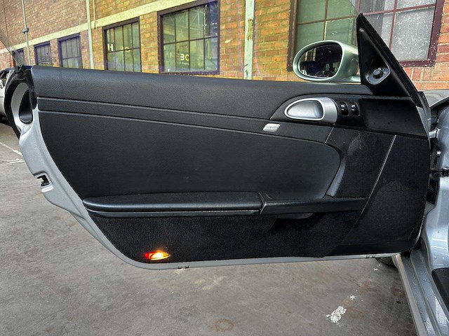 Porsche cayman 987 2.7 245pk 2007 youngtimer (69.000 km) - afbeelding 12 van  25